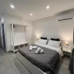Regina 4* Neapol