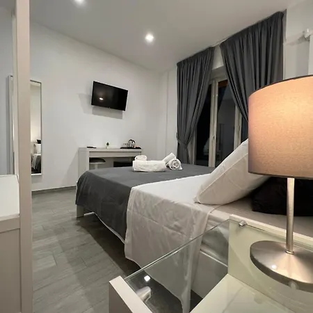 Regina 4* Neapel