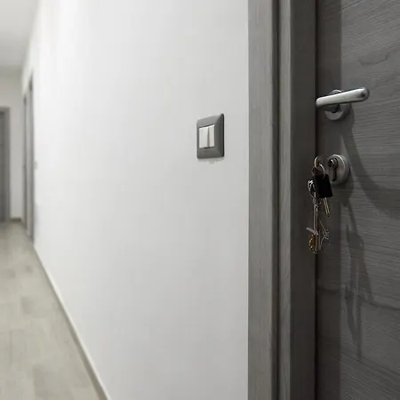 فندق مبيت وإفطار Regina نابولي