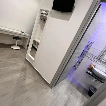 Regina فندق مبيت وإفطار نابولي