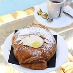 Regina Bed & Breakfast 4*