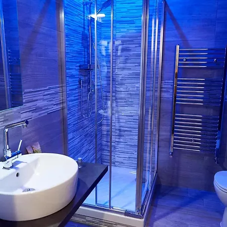 Regina Bed and Breakfast Νάπολη