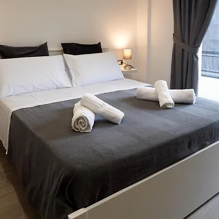 Regina 4* Nápoly